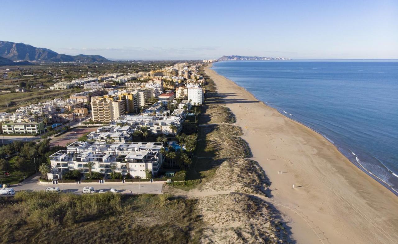 Los Juncos Solo Familias Serviplaya プラヤ・デ・シェラコ エクステリア 写真